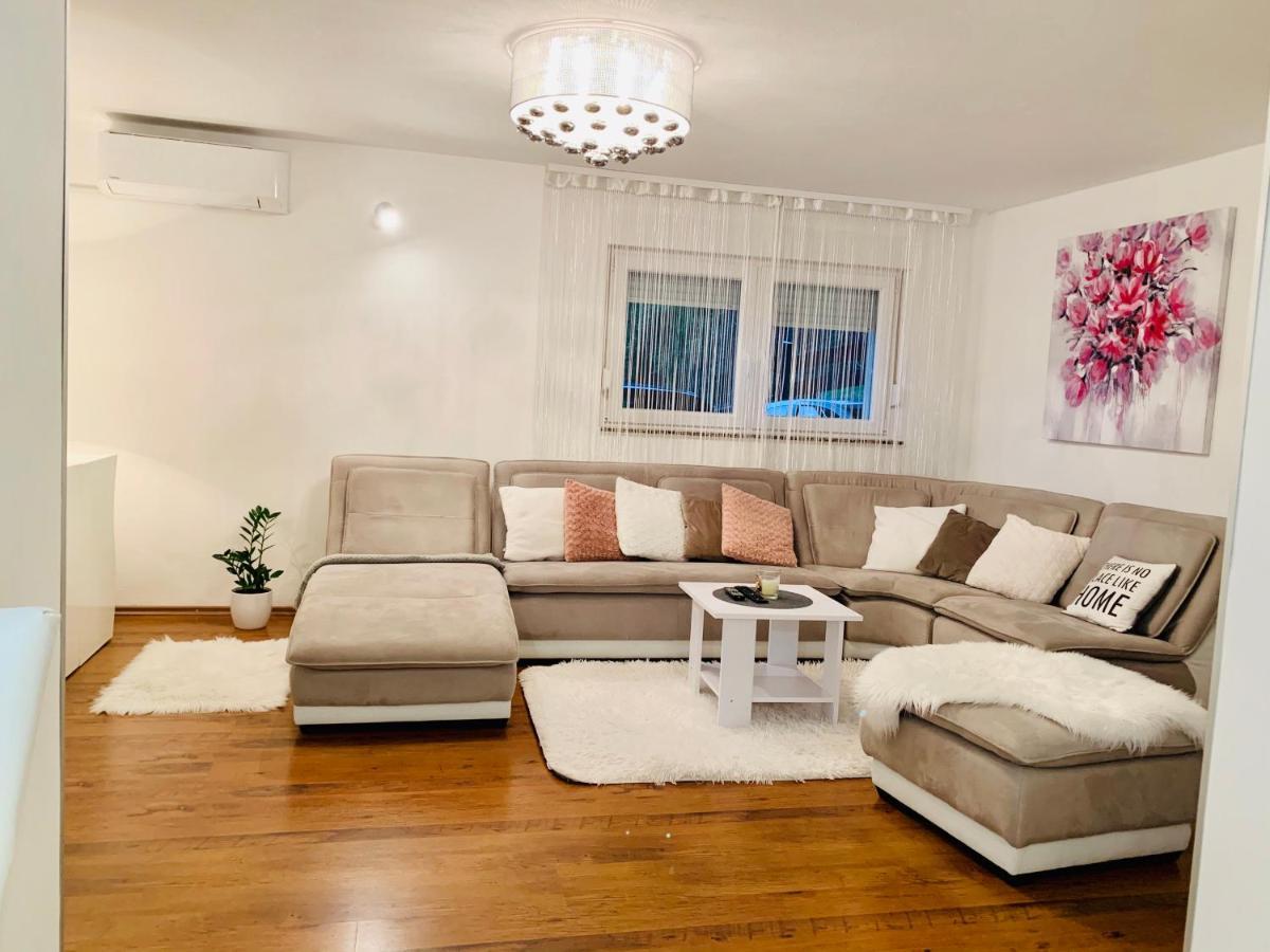 Apartman Korina Otočac Екстериор снимка
